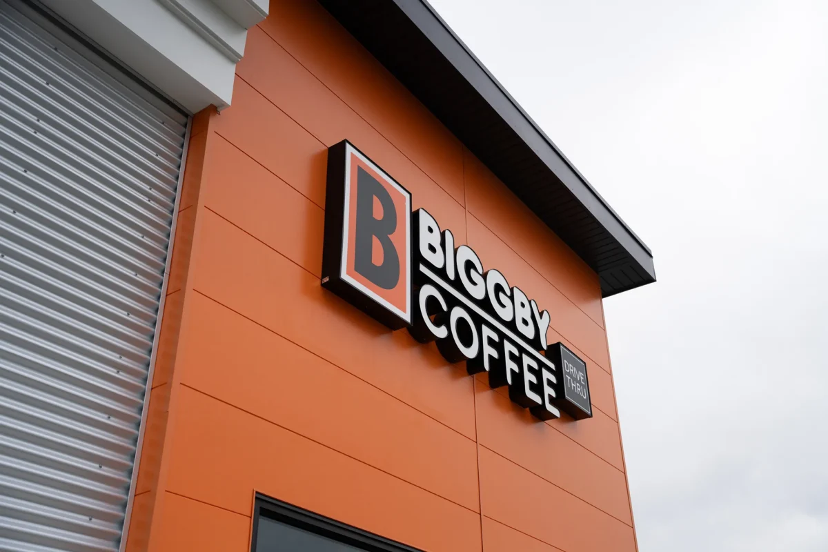 Biggby Coffee Front Sign